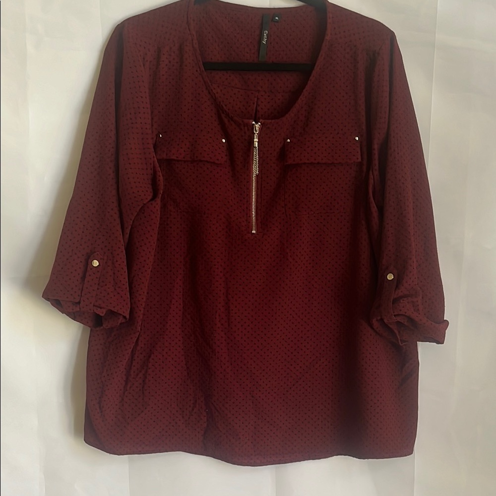 Women's Burgundy Top with Zipper Detail Quarter Sleeve Size XL